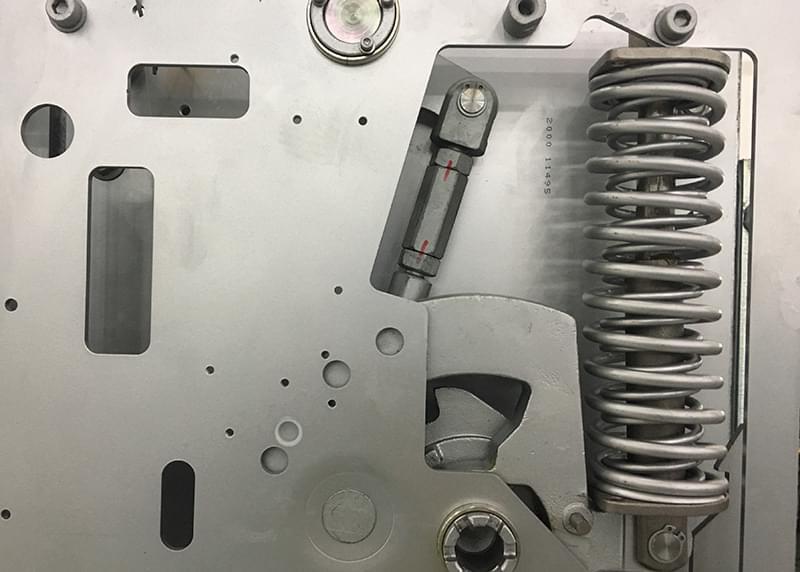 如何從根源上提高開關柜操作機構的耐腐蝕特性，請看......